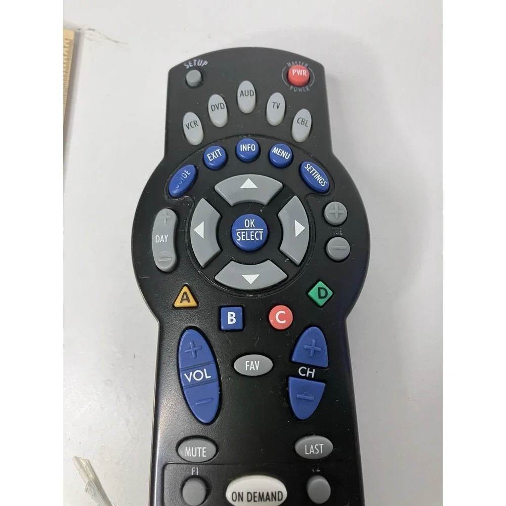 UEI Technology OCAP 5-Device Universal Remote Control 1056B03 DVD TV VCR AUD CBL